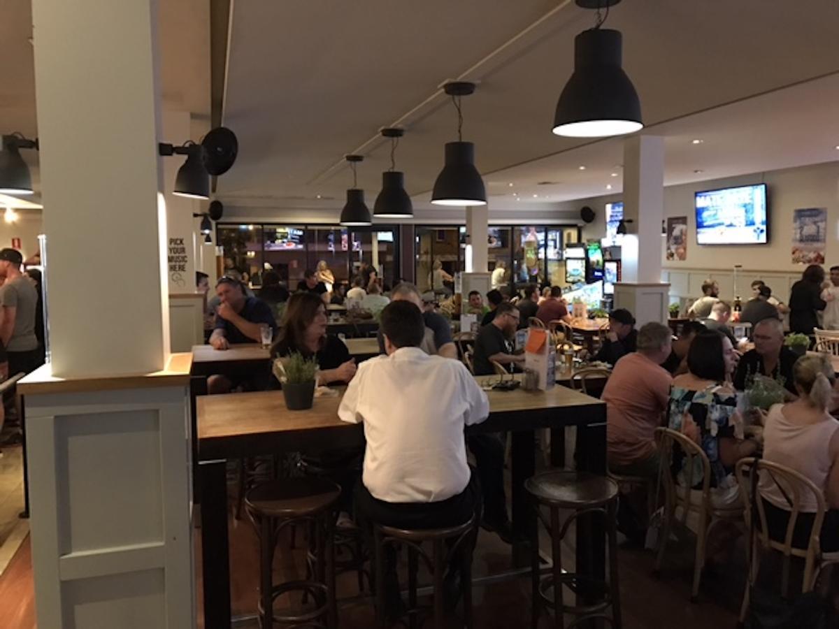 Panania Hotel Sydney Екстер'єр фото